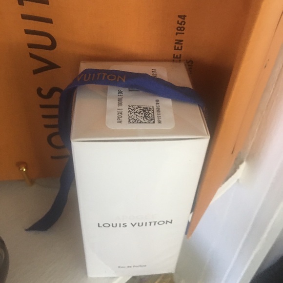 Louis Vuitton Other - Louis Vuitton Apogee Eau De Parfum made in France